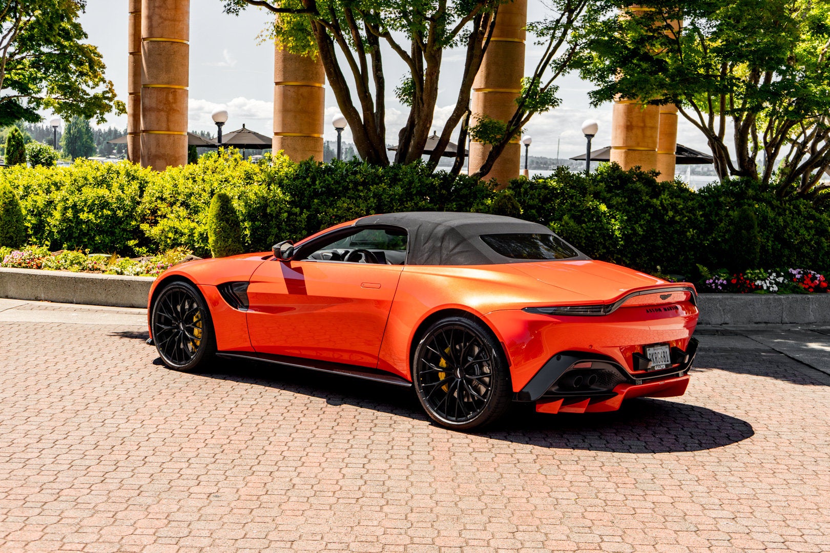 2023 Aston Martin Vantage — side profile view