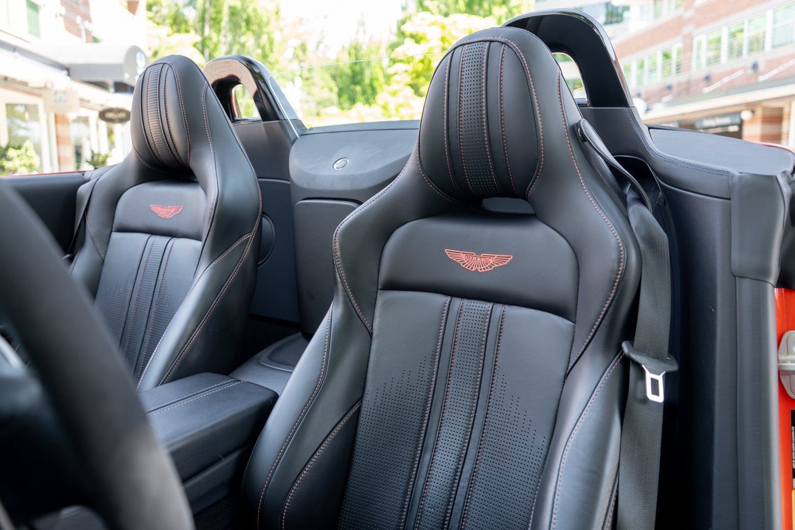 2023 Aston Martin Vantage — detail view